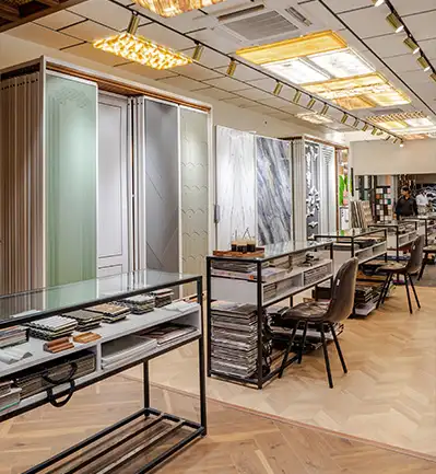 How Strategic Commercial Interiors Shape Brand Identity and Customer Experience in Delhi